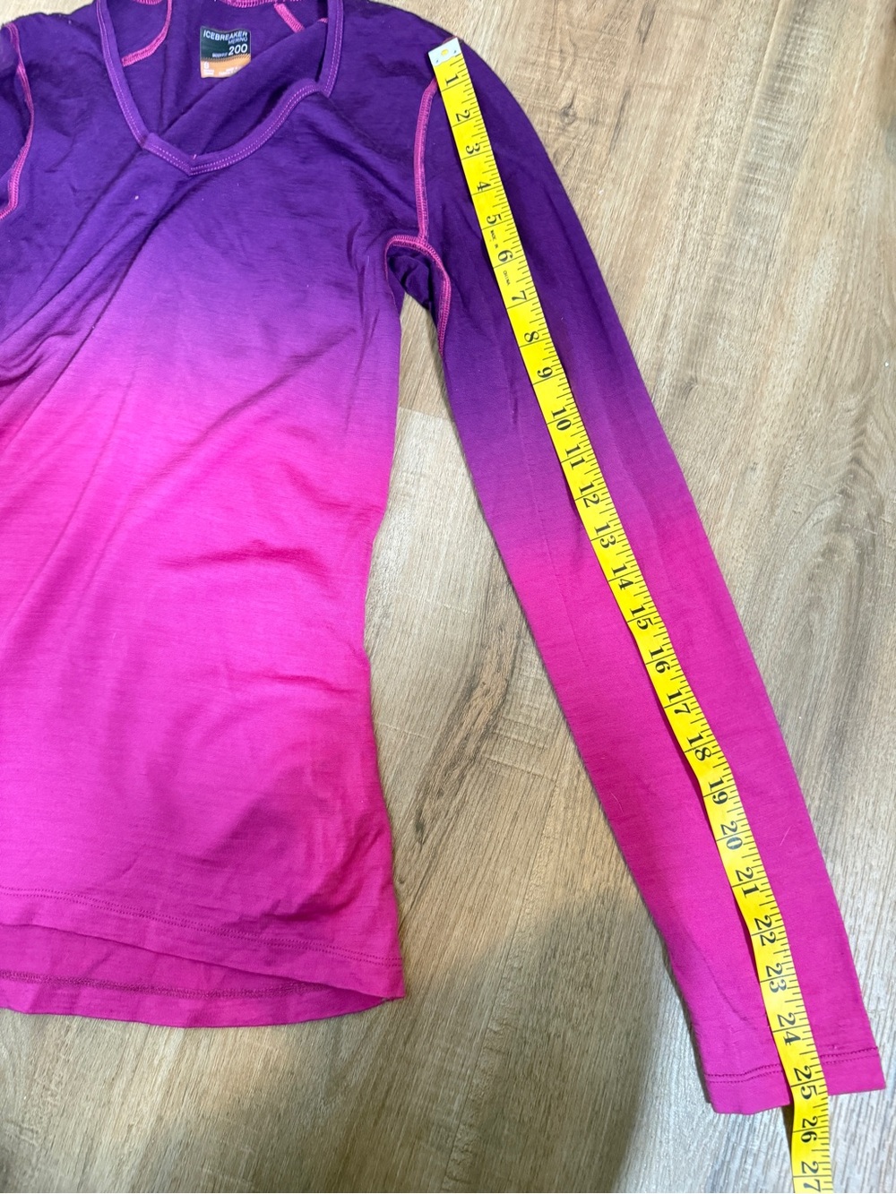 icebreaker Bodyfit 200 Merino Wool Long Sleeve Pink Ombre Baselayer Top S - Picture 7 of 7